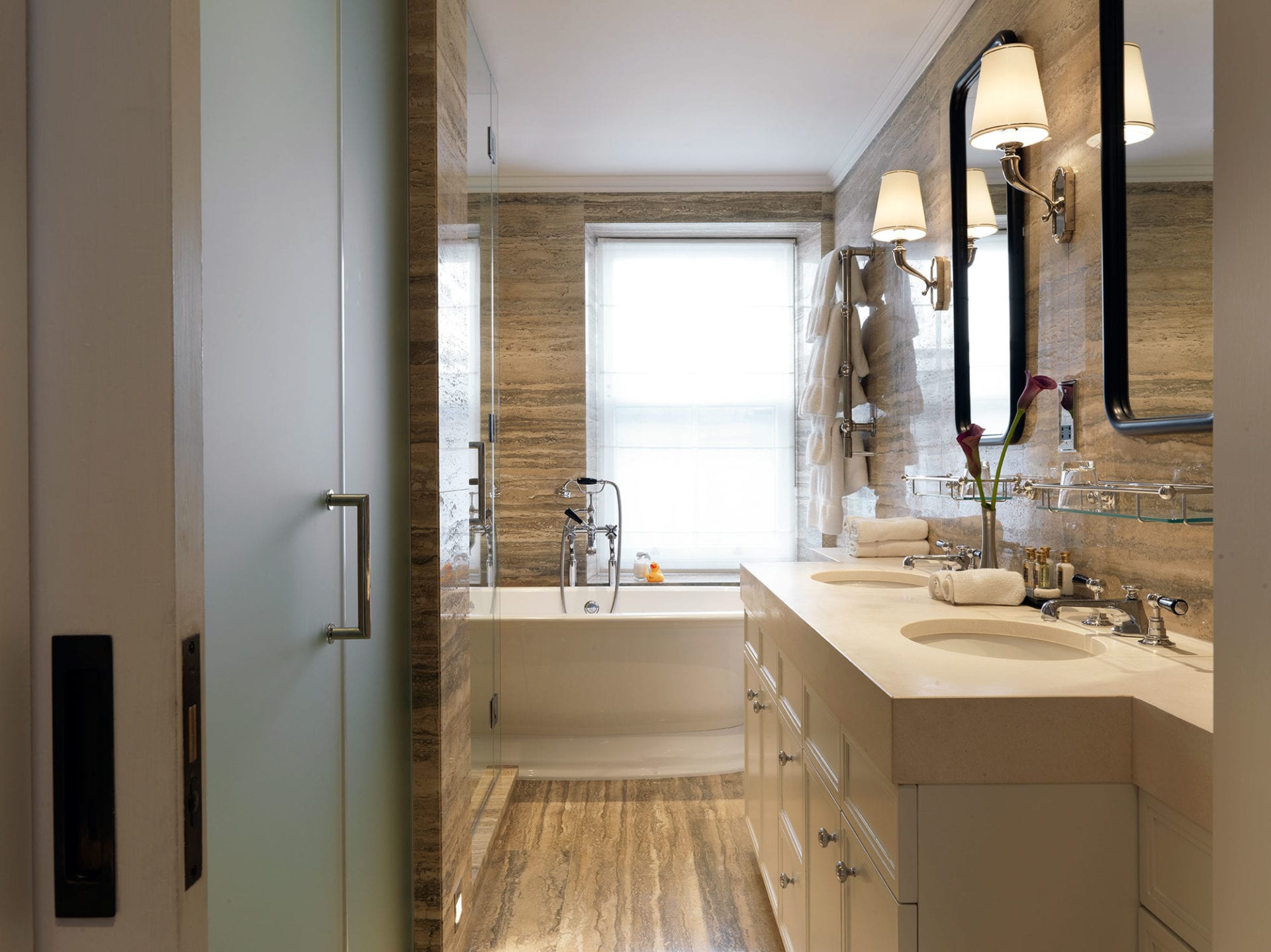 Washroom area in gatehouse one bedroom suite in the Stafford London Hotel